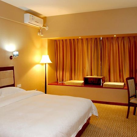 Xiamen Tenhua Hotel Exterior photo
